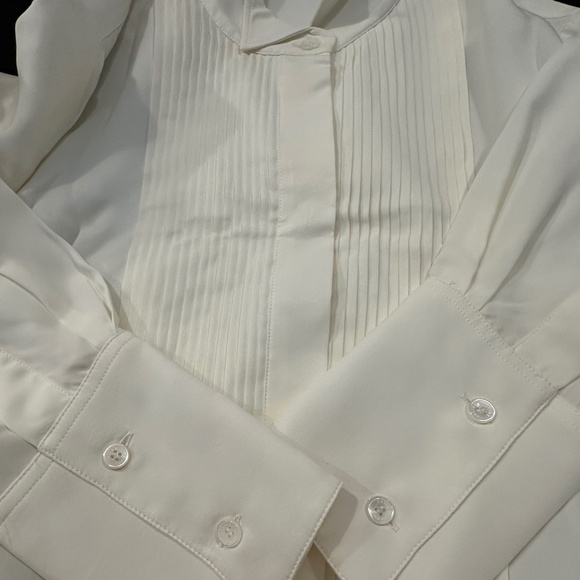 "BLACK FRIDAY SPECIAL" OFF WHITE LONG SLEEVED TUXEDO SHIRT - Picture 4 of 5